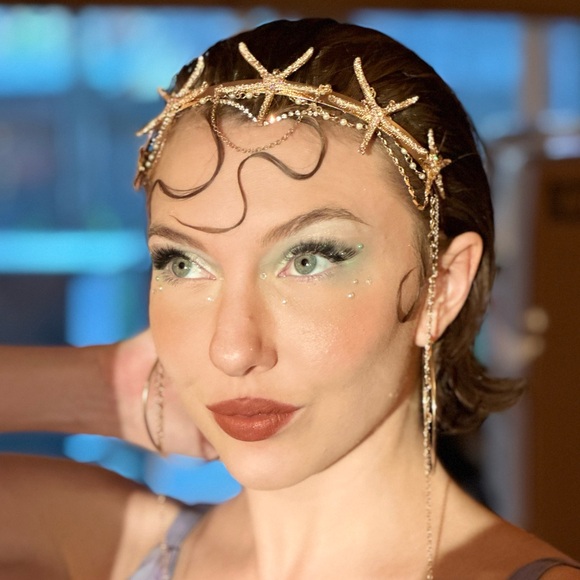 Windsor SeaShell Crown - Picture 3 of 8